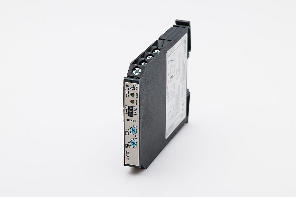 SNR-01